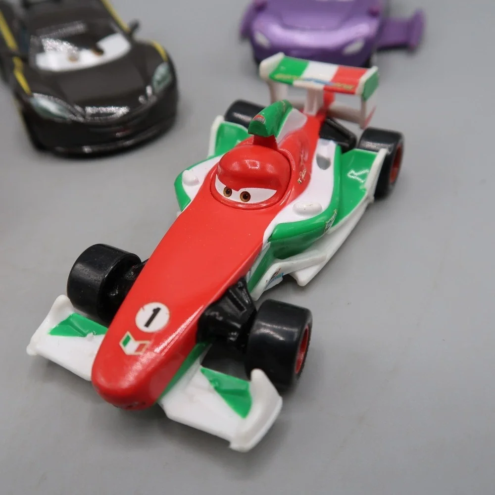 Disney Pixar Cars 2 Lewis Hamilton Racer McQueen Holley Shiftwell Francesco Lot